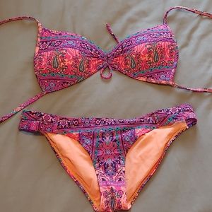 Bikini village top and bottom bikini
